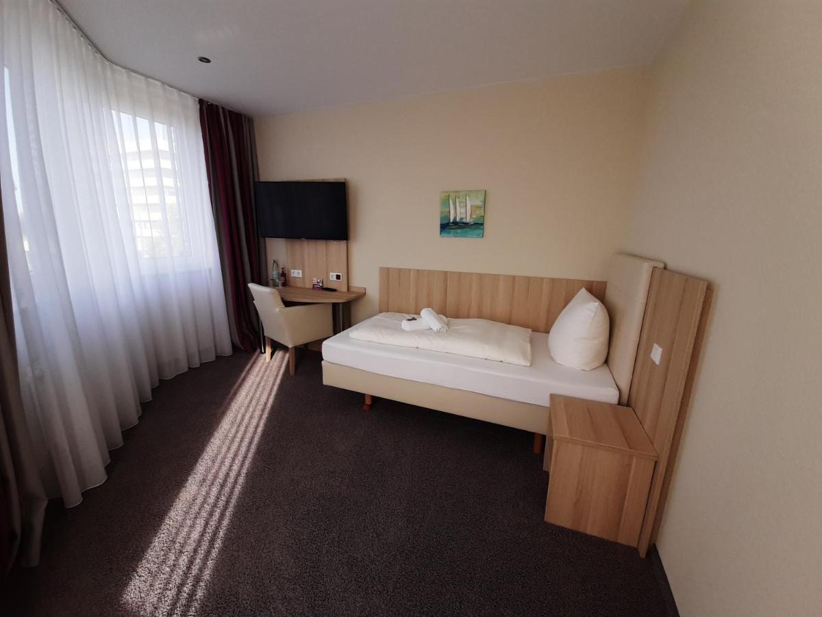 Hotel Siebenschlaefer Am Wasserturm Alsdorf Luaran gambar
